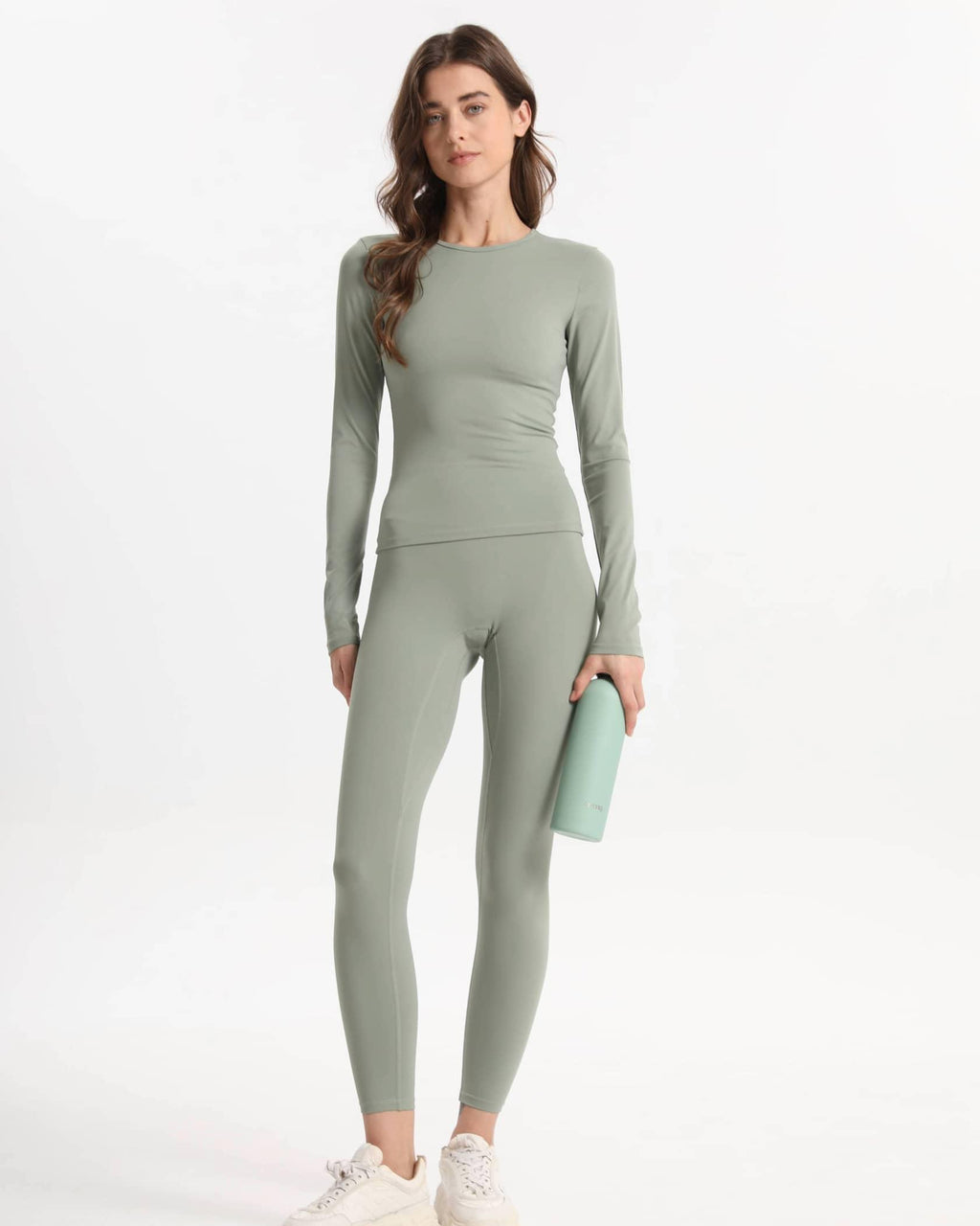 Longsleeve für Pilates & Yoga – Pulse Flow, soft & figurbetont, grün