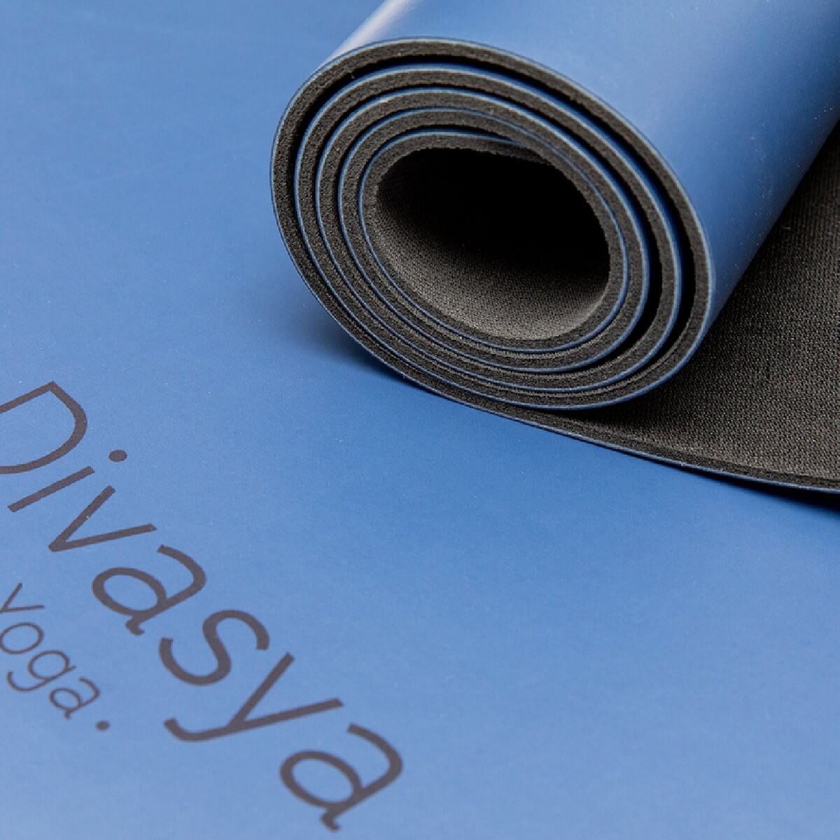 Non-slip yoga mat: Japanese grip for perfect traction