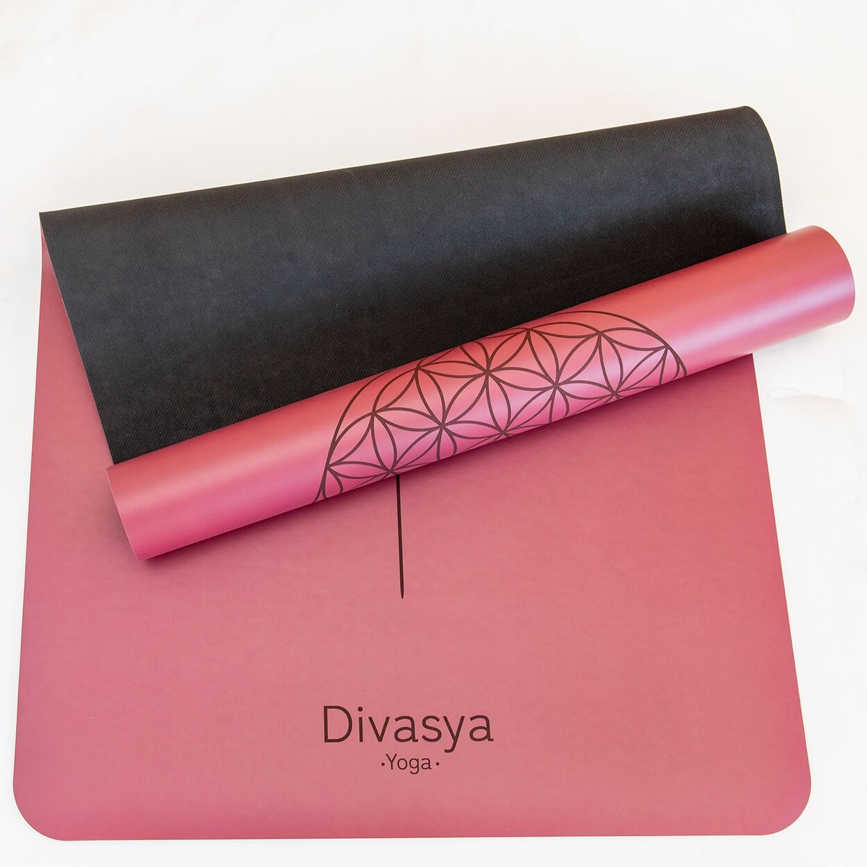 Non-slip yoga mat: Japanese grip for perfect traction
