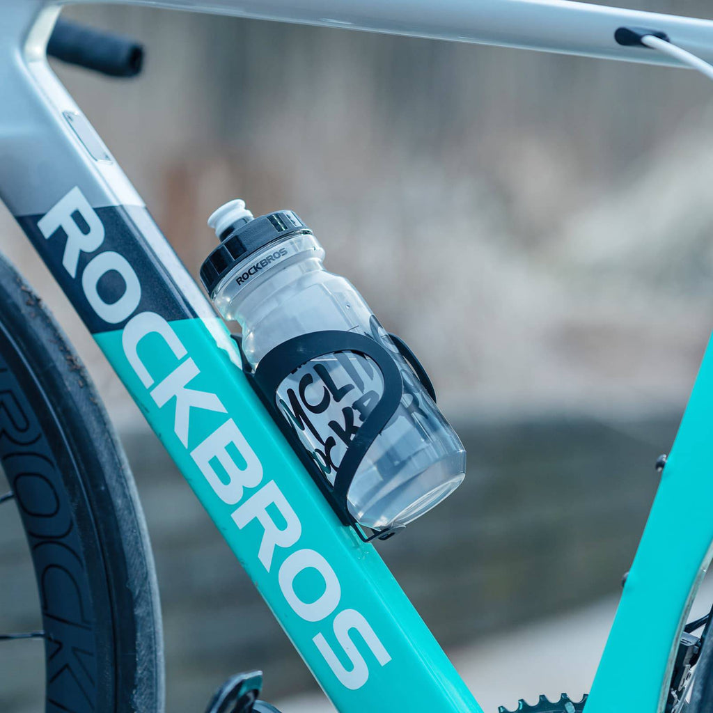 ROCKBROS Sports Water Bottle, 600 ml, made of PP5, comes with a dust cover